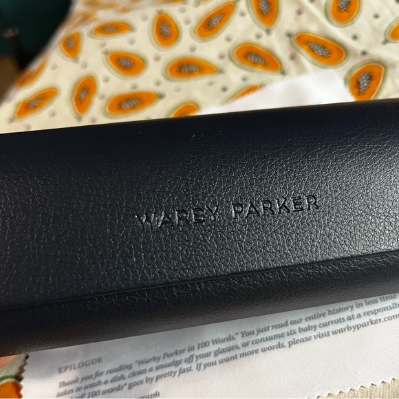 Warby Parker Glasses Case with Cleaning Cloth - Picture 3 of 4